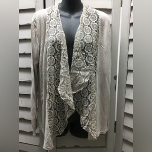 Cardigan with floral lace size M